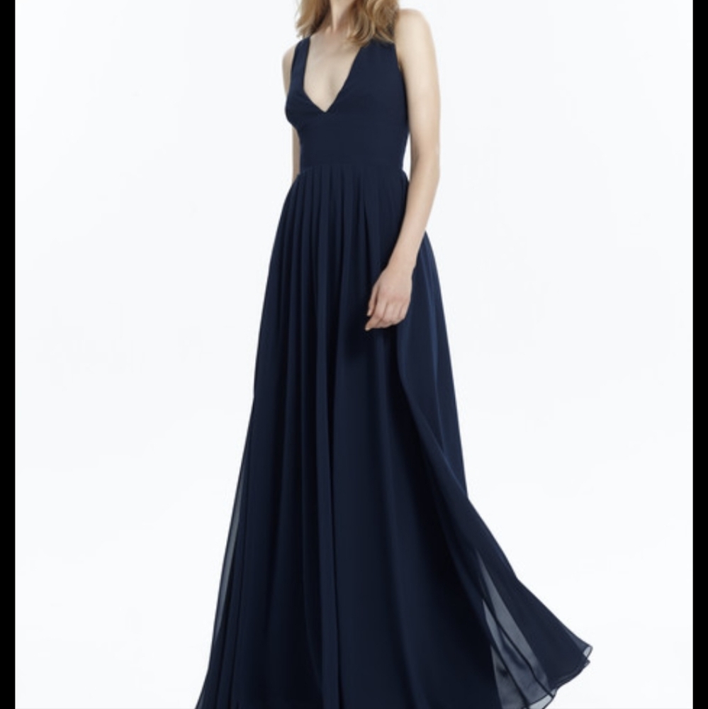 Monique Lhuillier Blue Sleeveless V-Neck Gown for Weddings